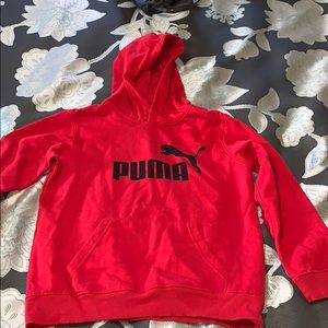 boys puma sweatshirt!